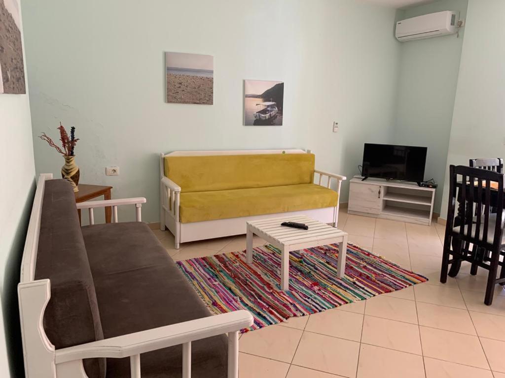 Rezidenca E Kalter Apartments Sarande Exterior photo